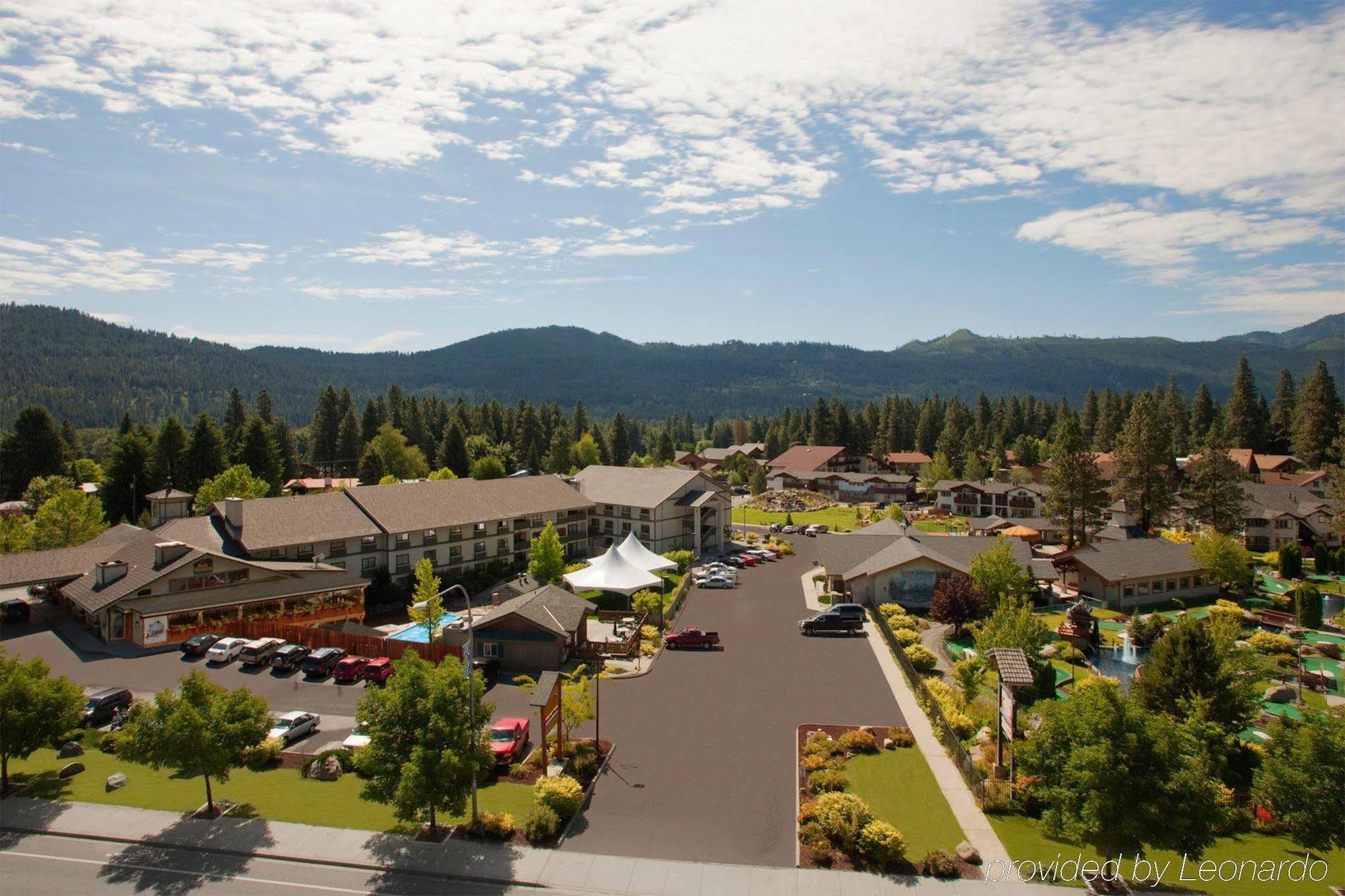 Icicle Village Resort Leavenworth Exterior photo